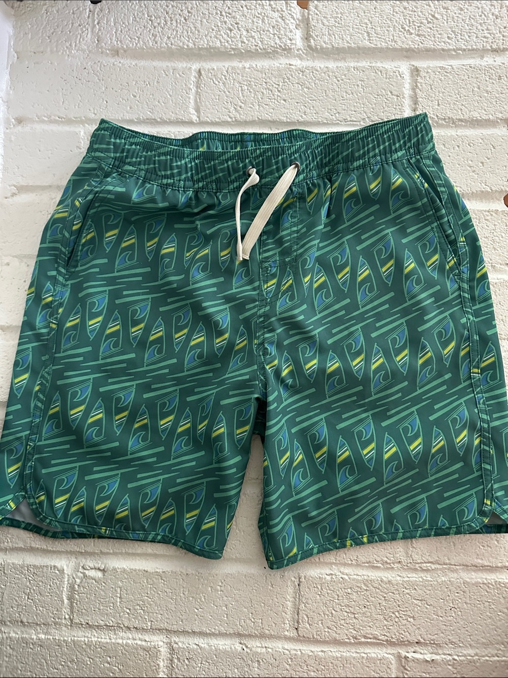 Fair harbor lined anchor trunk